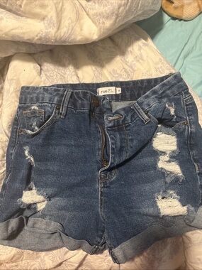 Rue21 Medium Wash Denim Shorts - Blue